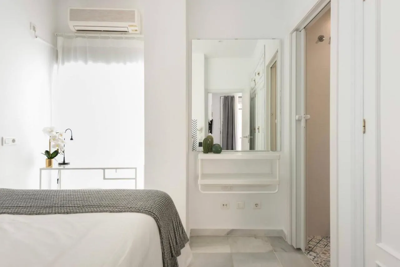 Apartamento Malaga Centric Best Location And Comfort In Malaga Center 0*,